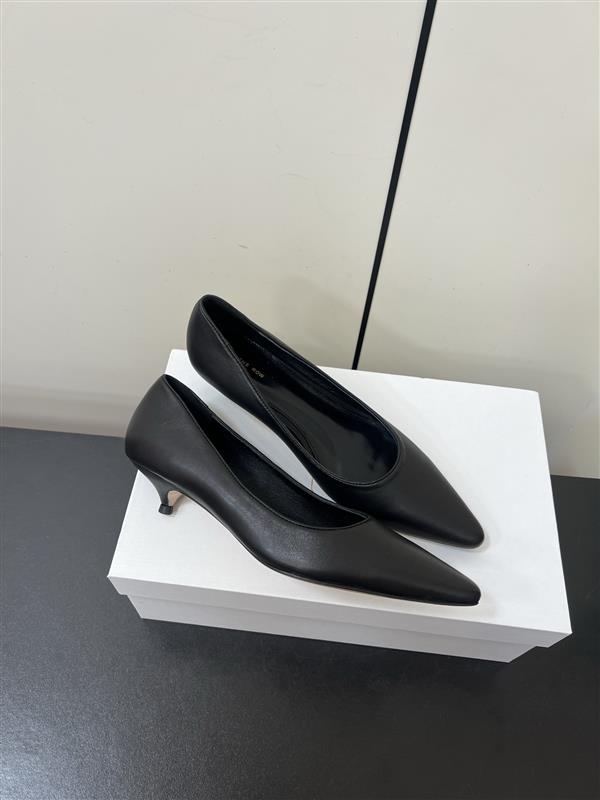 2025112717393654 310